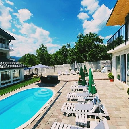 Green Hill Villa Călimăneşti 외부 사진