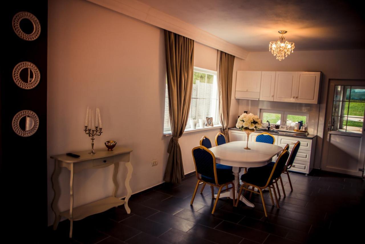 Green Hill Villa Călimăneşti 외부 사진