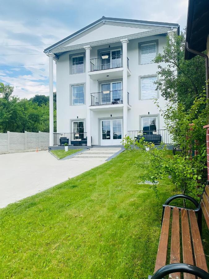 Green Hill Villa Călimăneşti 외부 사진