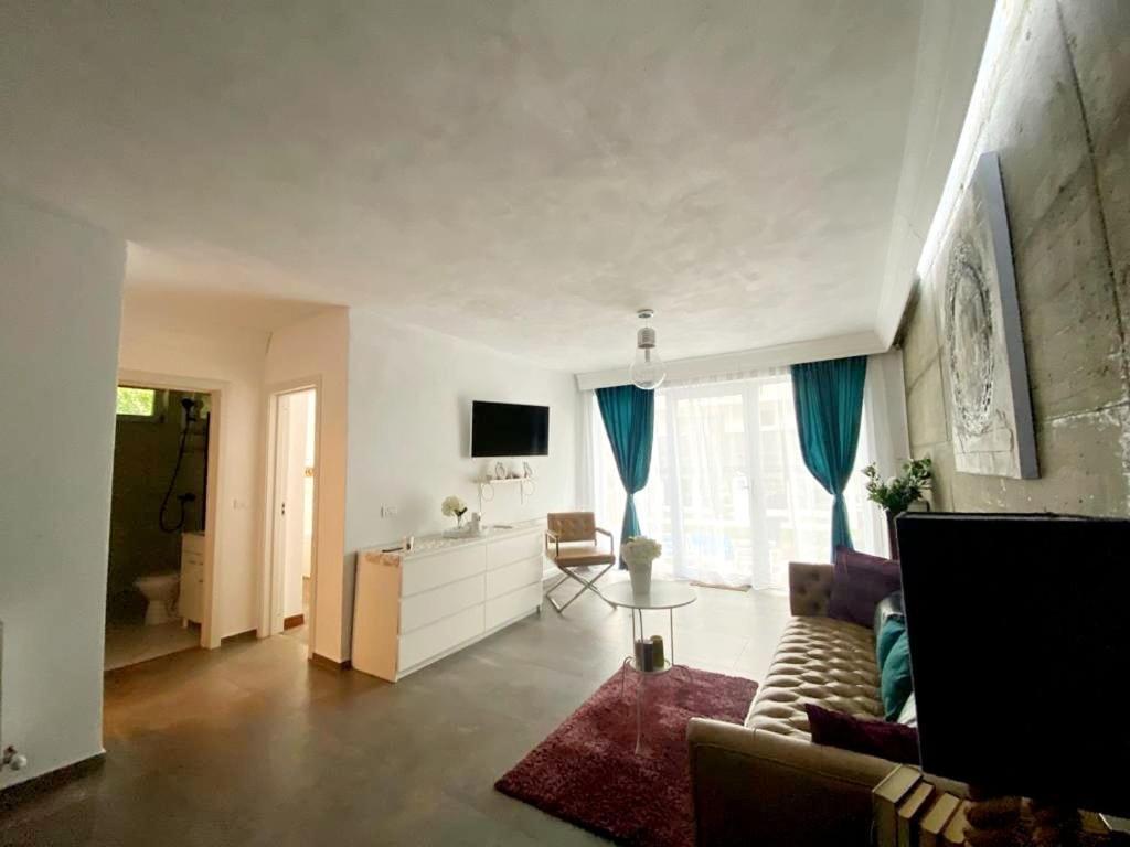 Green Hill Villa Călimăneşti 외부 사진